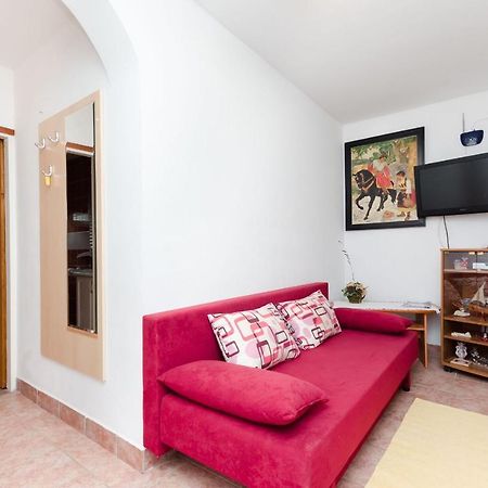 Apartments Albina ロパール エクステリア 写真