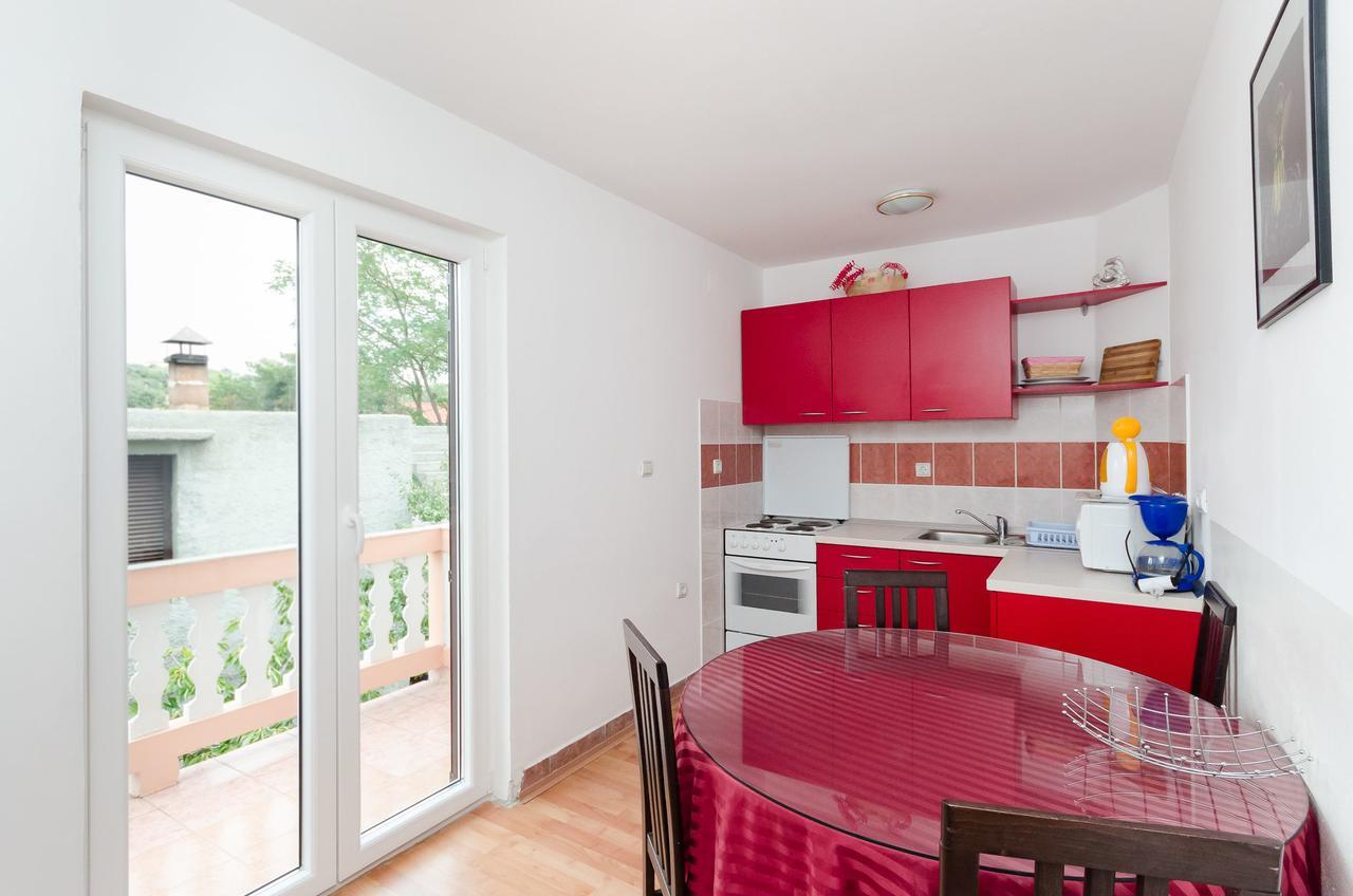 Apartments Albina ロパール エクステリア 写真