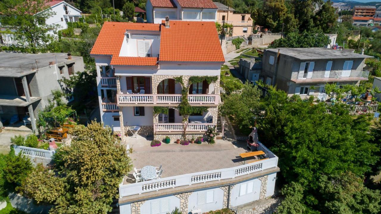 Apartments Albina ロパール エクステリア 写真