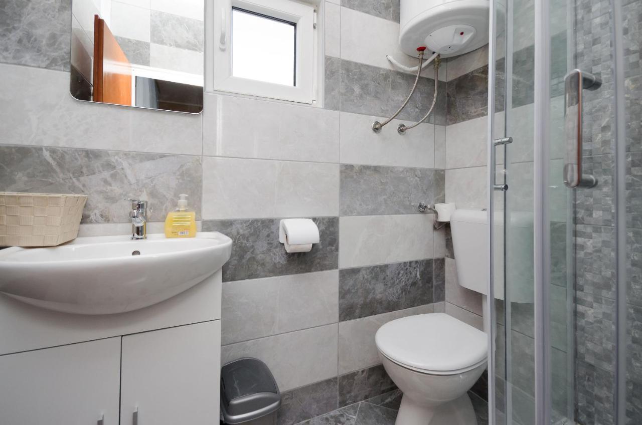 Apartments Albina ロパール エクステリア 写真