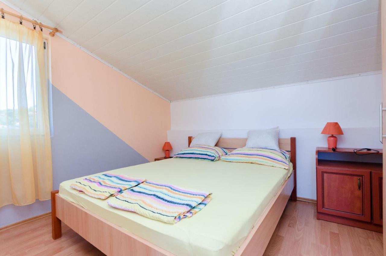 Apartments Albina ロパール エクステリア 写真